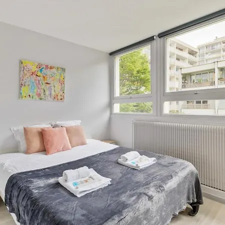 232 Shanghai Concept In *