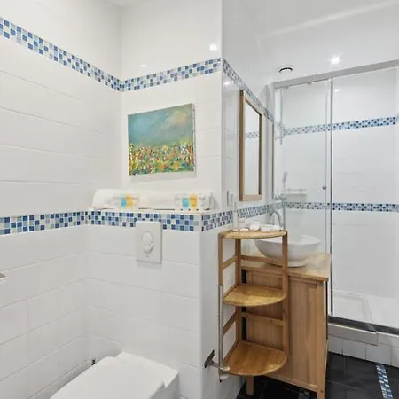 232 Shanghai Concept In Apartment *